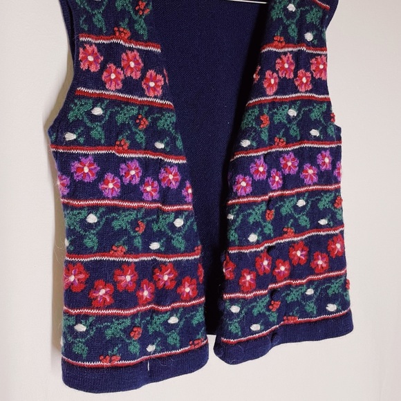 Vintage Susan Bristol Hand Embroidered Sweater Vest Design By Moussie - Picture 4 of 7